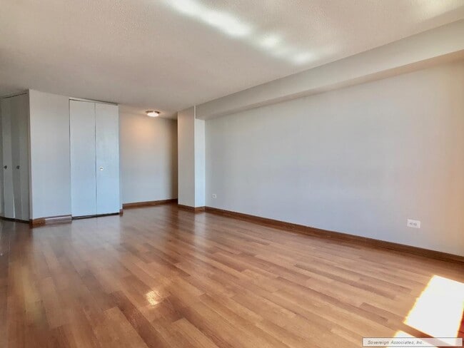 Photo - 3333 Broadway Unit C15C