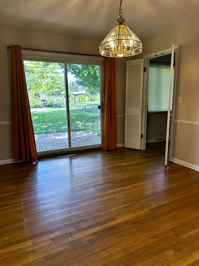 Photo - 2671 Montcalm Rd