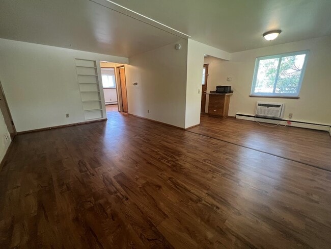 Photo - 2414 Brentwood Pky