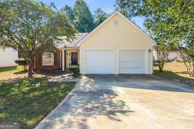 Building Photo - 6695 Emerald Pointe Cir