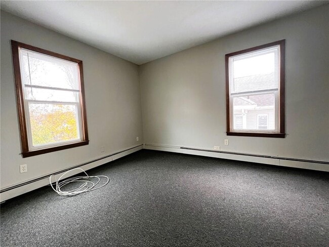 Photo - 44 Summit St Unit 4