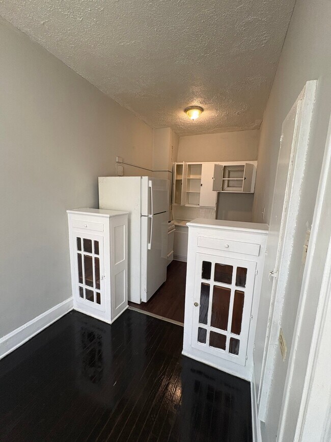 3427 Lee Rd Unit 12