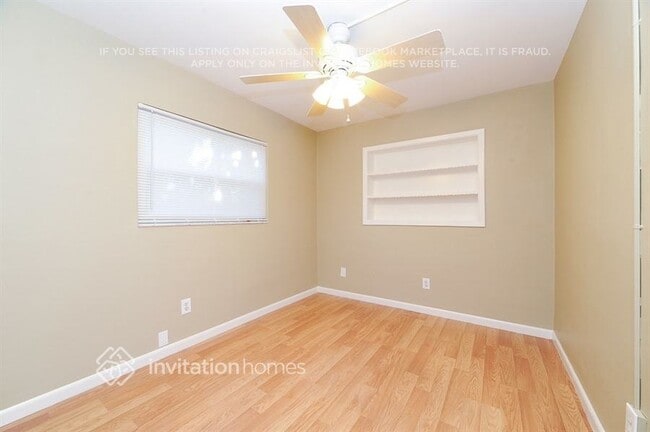 Photo - 6164 35th Ave N