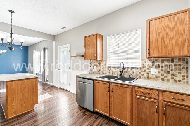 Photo - 603 Clear Creek Dr