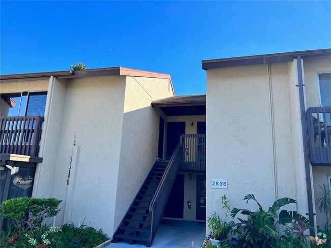 Building Photo - 2636 Hidden Lake Dr N Unit F Rental