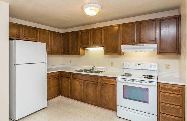Oakridge Apartments