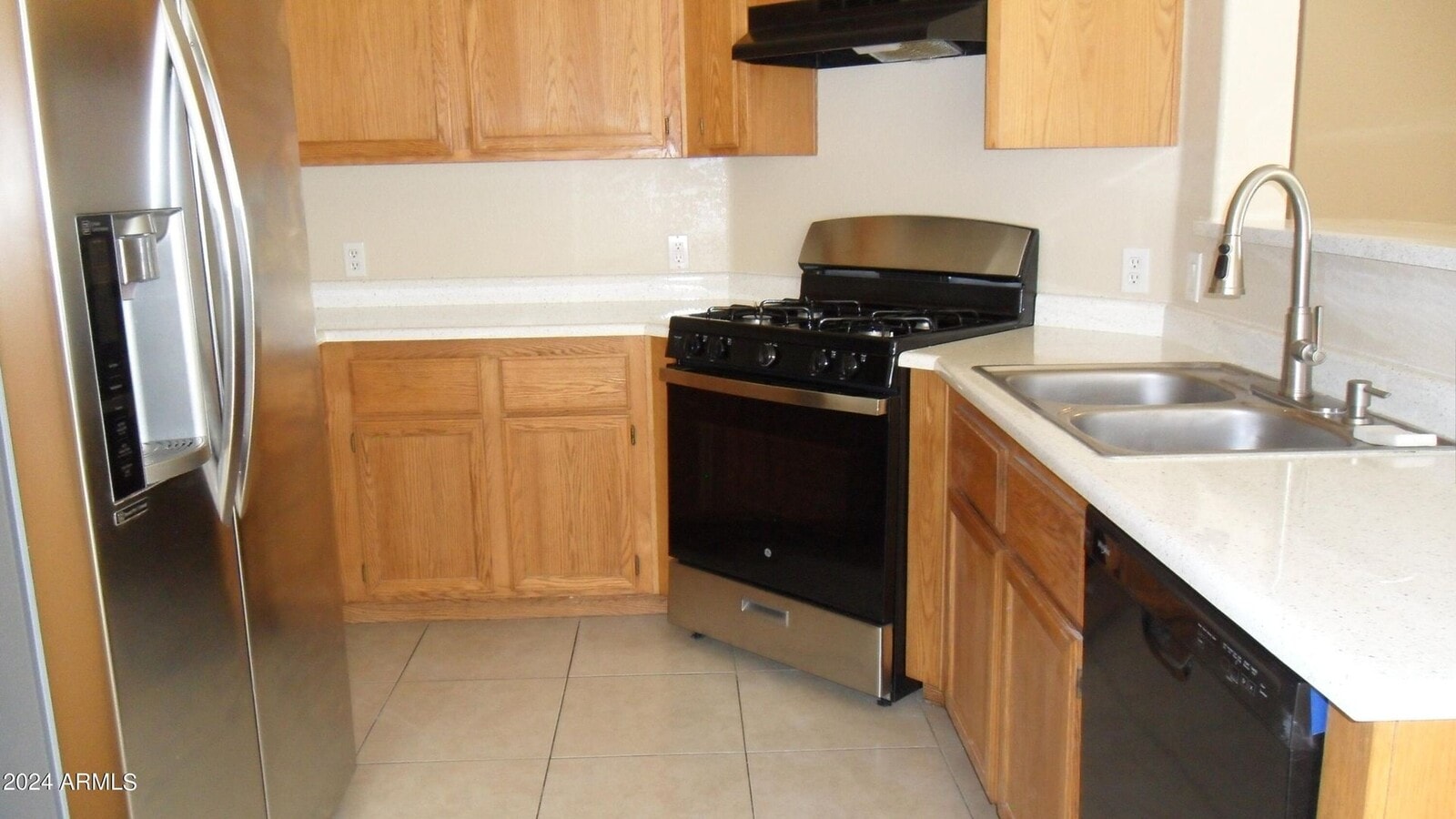 Photo - Move In Ready 3 Bedroom in Sweetwater! All...