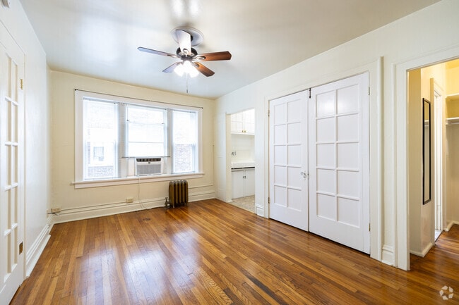 Efficiency - 300SF - Living Room - Toronto Parcade Apartments