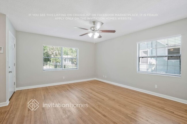 Photo - 3226 College St