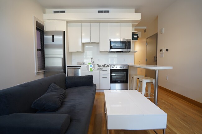Photo - 115 Mt Auburn St Apartment Unit 23