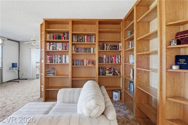 Photo - 205 E Harmon Ave