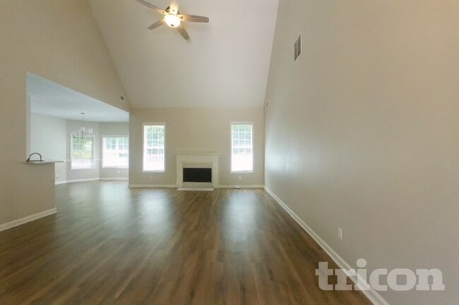 6863 Timberhead Way
