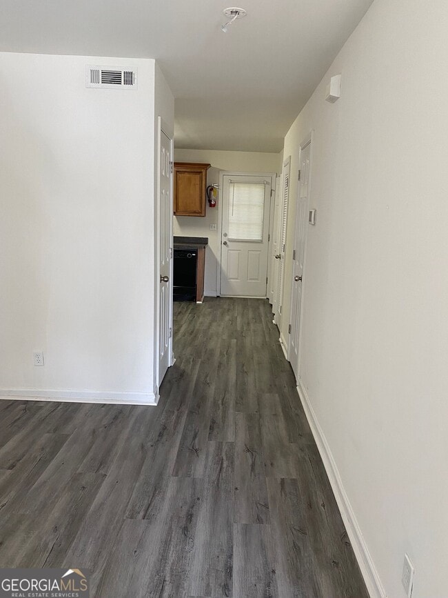 Photo - 434 WI Pkwy Townhome