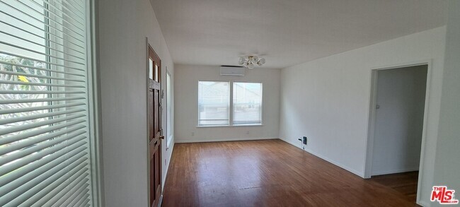 Building Photo - 10761 Galvin St Rental
