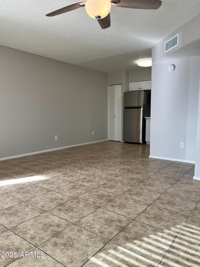 Photo - 492 W 18th Ave Unit 2