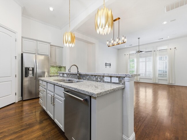 Photo - 6109 Stillman St