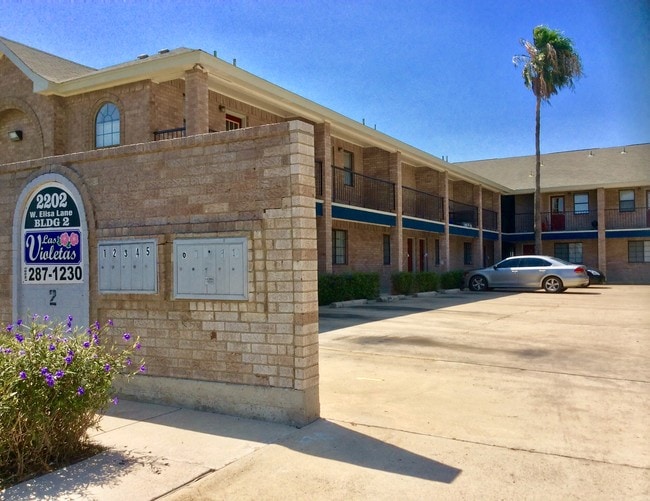 Las Violetas Town Home Apartments