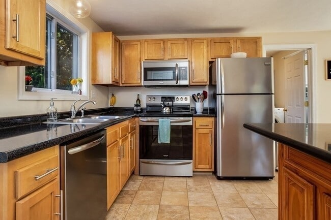 Photo - 59 Tynan Ave