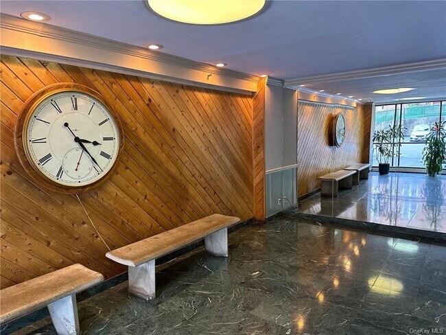 Photo - 1523 Central Park Ave Unit 8G