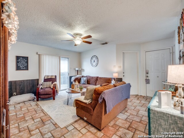 Photo - 7654 Branston-