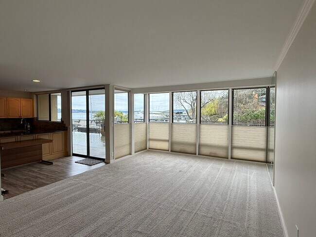 Photo - 2bd/1.5ba Kirkland Condo Unit 102
