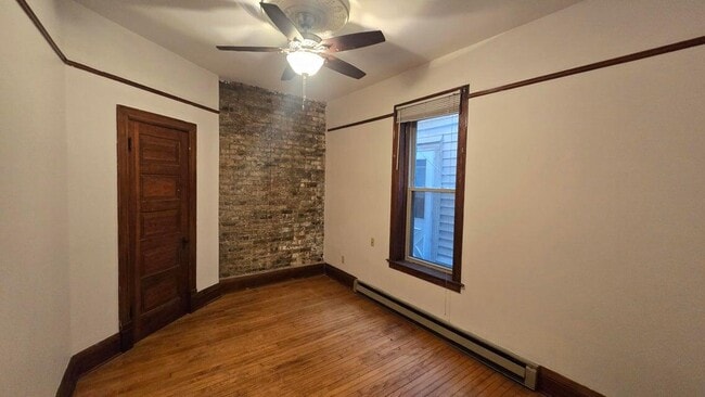 Photo - 522 W National Ave