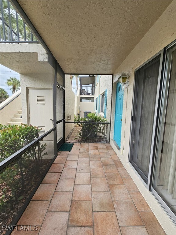 Photo - 4140 Looking Glass Ln Unit 5