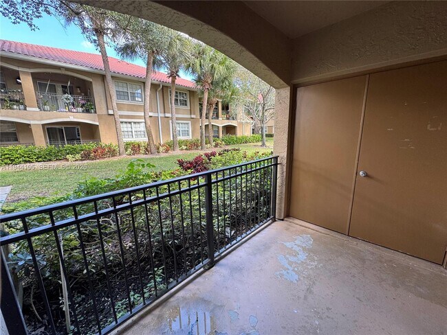 Photo - 11700 SW 2nd St Unit 13101