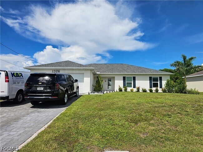 1326 NW 10th Ave