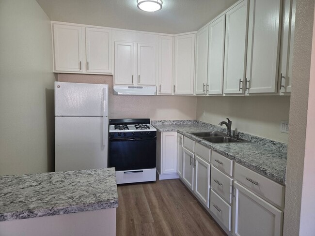 Photo - 10075 Tujunga Canyon Blvd