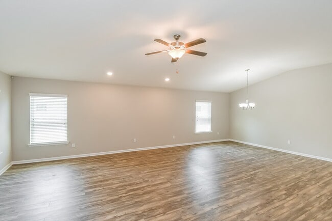 Photo - 97548 Albatross Dr