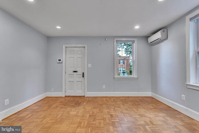 Building Photo - 2600 16th St S