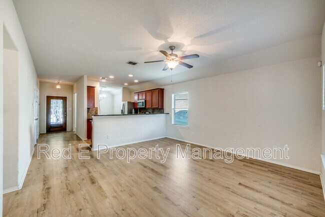 Photo - 3125 Muntjac