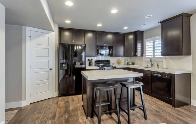 Photo - Charming 3-Bedroom Home with Fenced Yard, & Modern Comforts in Prime Pleasant Grove Location