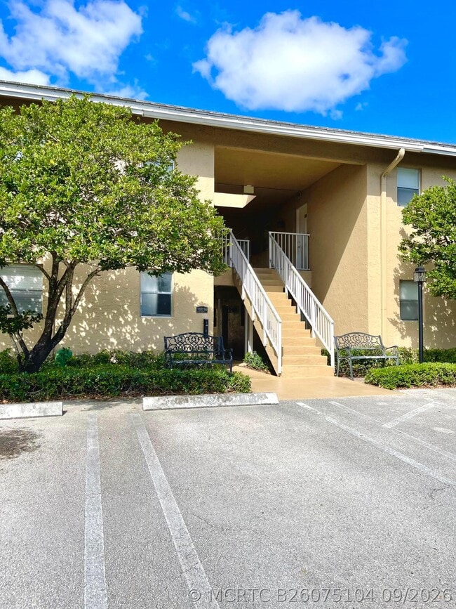 Building Photo - 3822 N University Dr Unit 3822