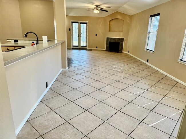 Photo - 19334 Wading River Dr