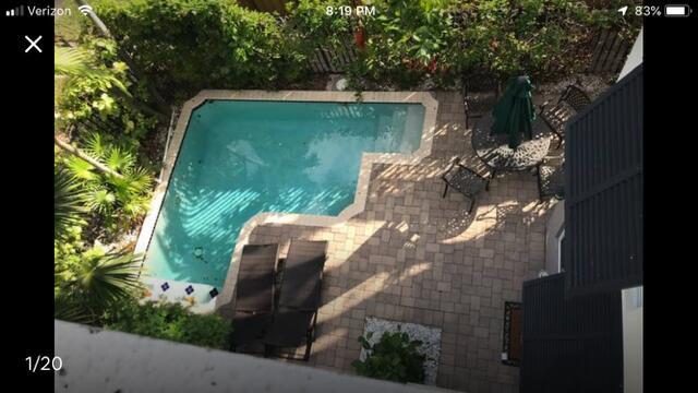 Photo - 519B SW 5th Ave