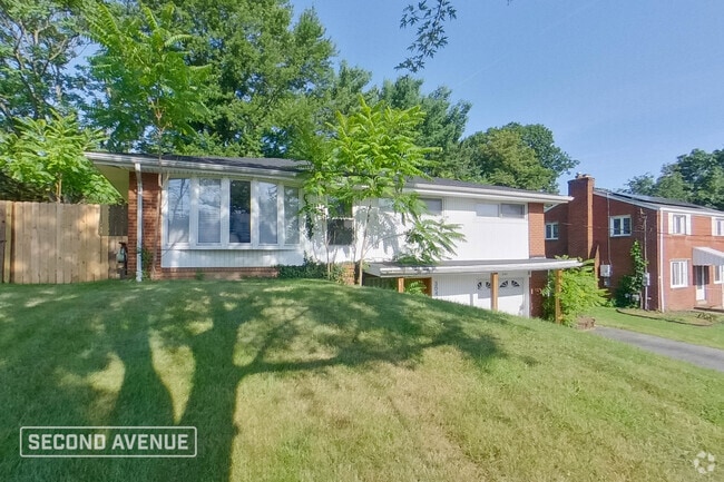 Building Photo - 304 Garden City Dr Rental
