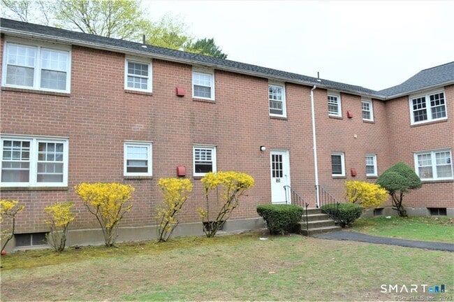 8 Brickyard Rd
