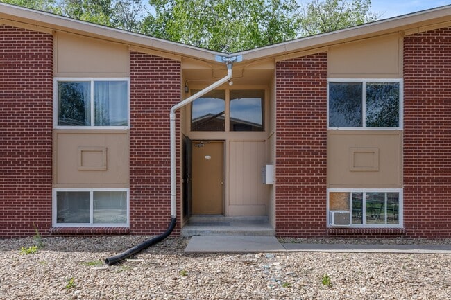 Photo - 3740 Owens St Unit #A