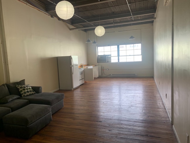 Photo - 1417 Kemper St