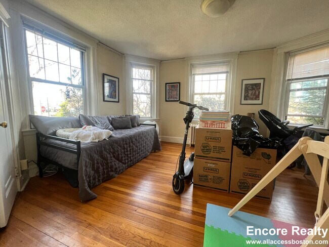 Photo - 114 Riverway Unit 1