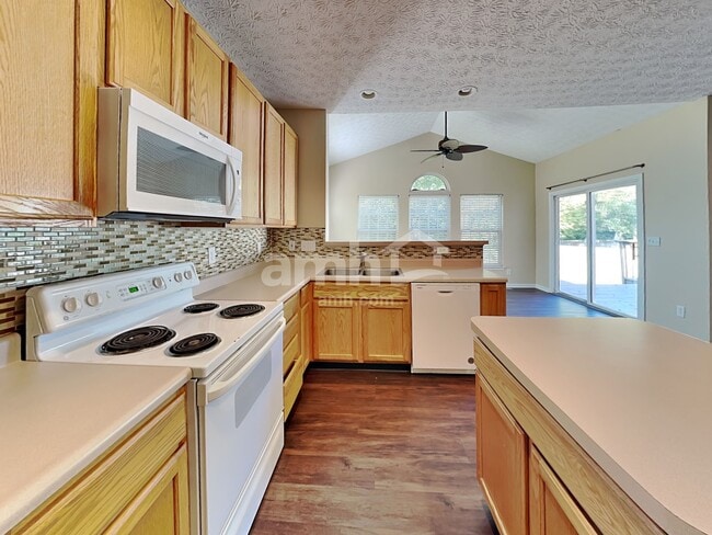 Photo - 6031 Delfair Ln