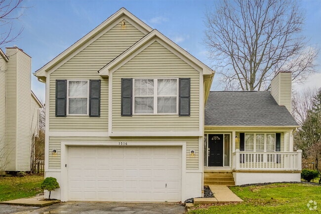 Building Photo - 1516 Manor Dr Rental