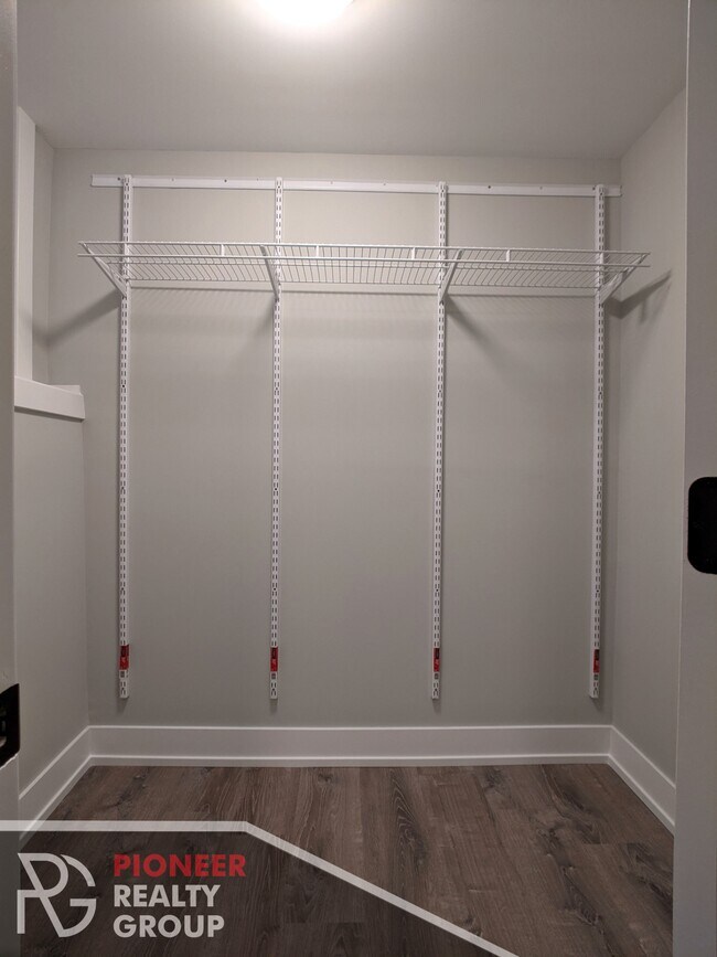 Photo - 4409 N Wolcott Ave