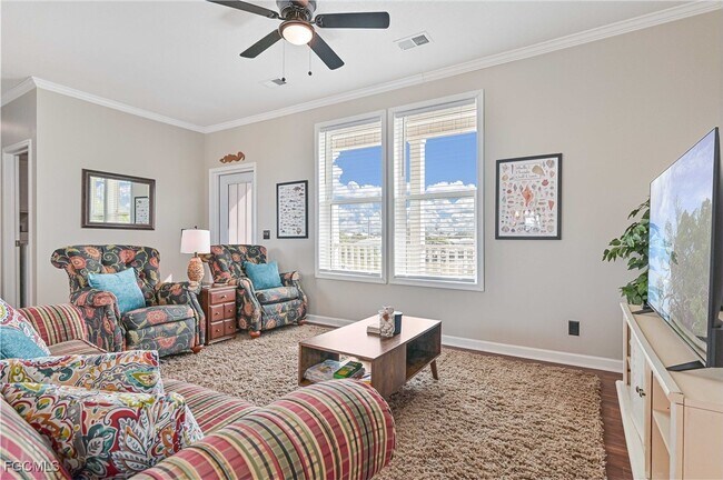 Photo - 3524 Fifth Ave