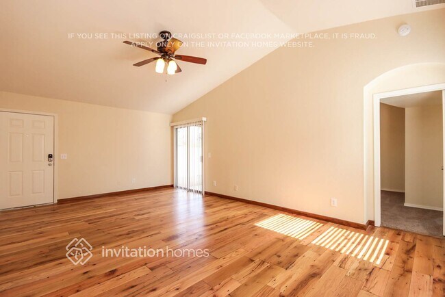 Photo - 18285 N 87th Dr