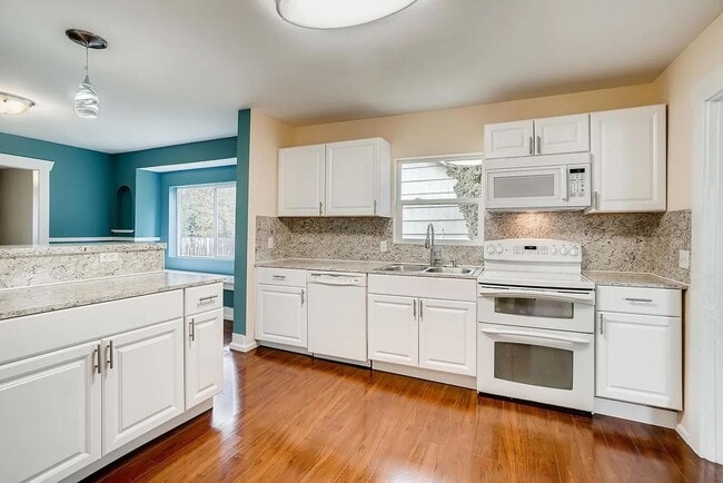 Photo - Updated 2BR Home in Marysville – Spacious Garage, Decks & RV Parking!