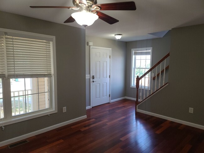 Photo - 3 Bedroom 2 1/2 bath end unit Townhome for Rent in Waynesboro