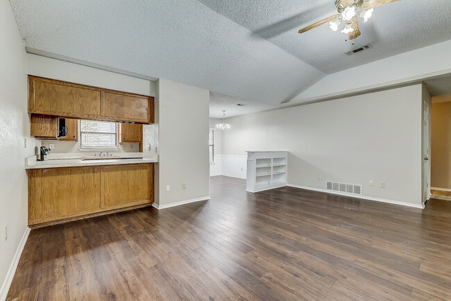 Photo - 1228 Nelson Pl